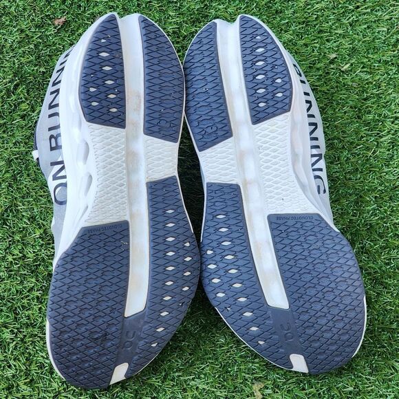 ON CLOUDSURFER NEXT - Womens Sneakers - SIZE 7.5D WIDE - Picture 8 of 9